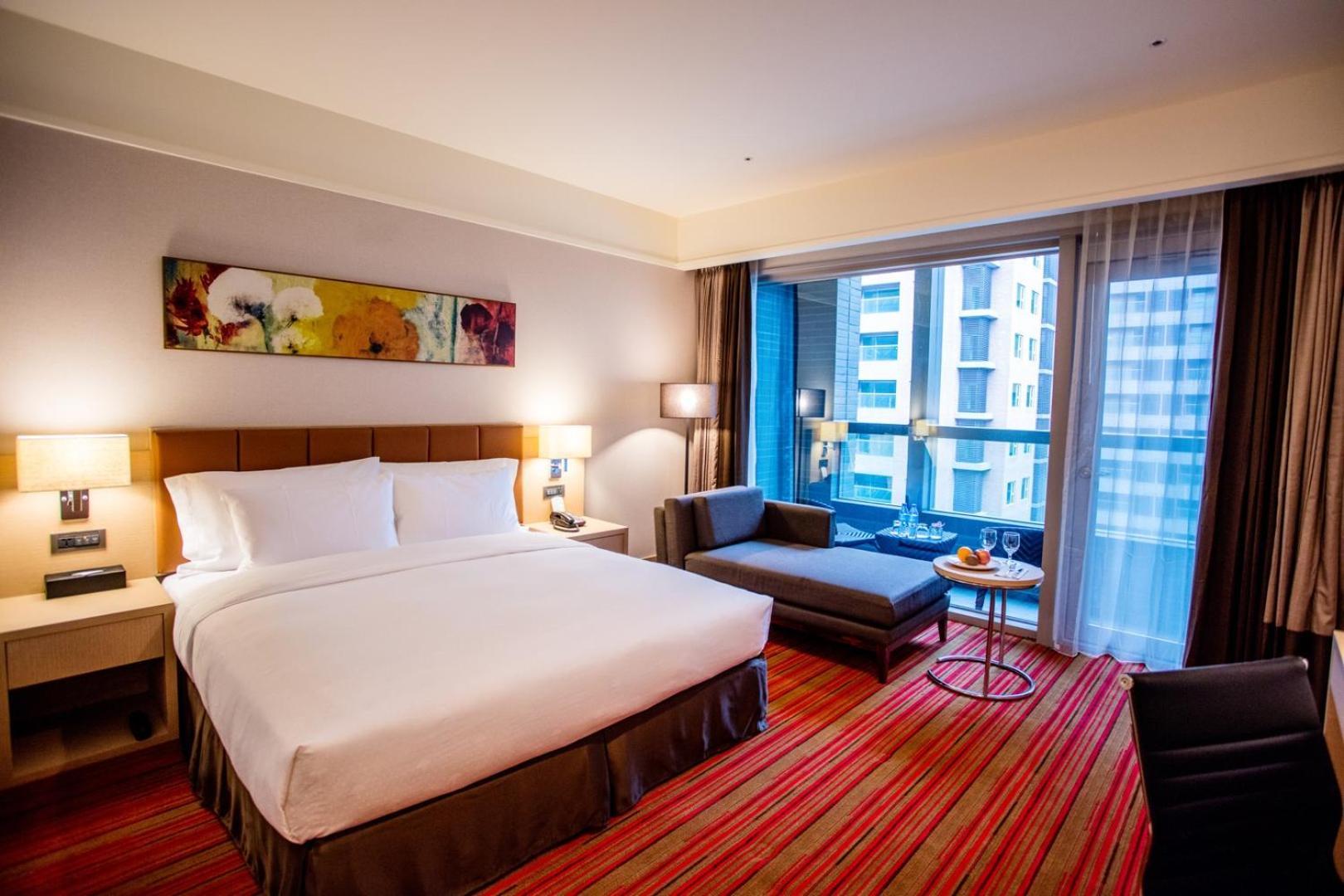 Fullon Hotel Taoyuan Airport Access Mrt A8 Guishan Exterior foto Deluxe Room