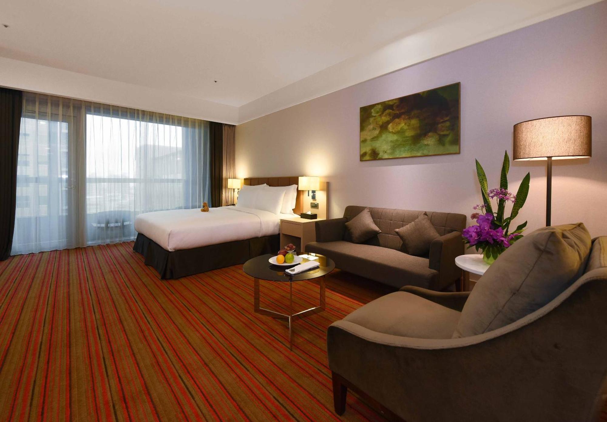 Fullon Hotel Taoyuan Airport Access Mrt A8 Guishan Exterior foto Deluxe Room